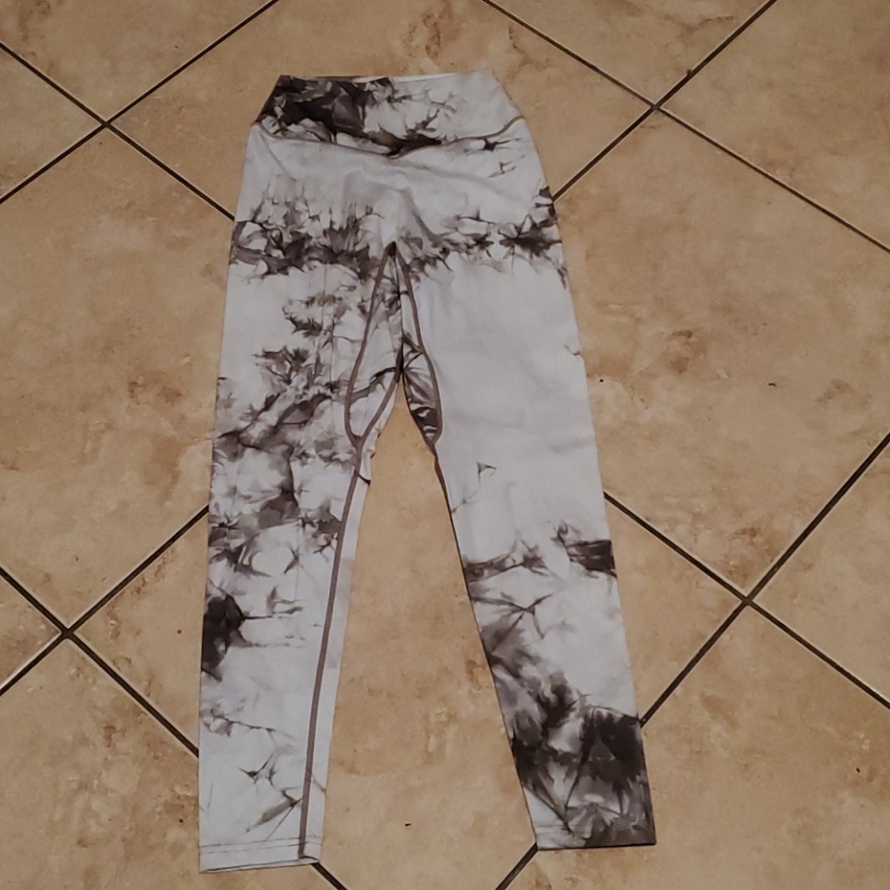 Balance Athletica Legging